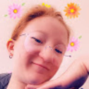 Meet your Posher, Ella